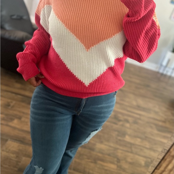 Oversized Color Block Sweater in Pink and Coral - Picture 2 of 2